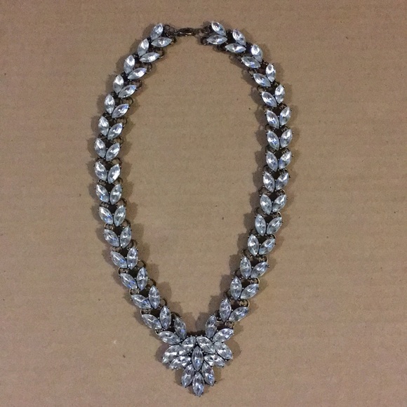 BaubleBar Jewelry - Garland Brooch Collar